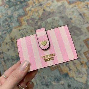 VS card holder